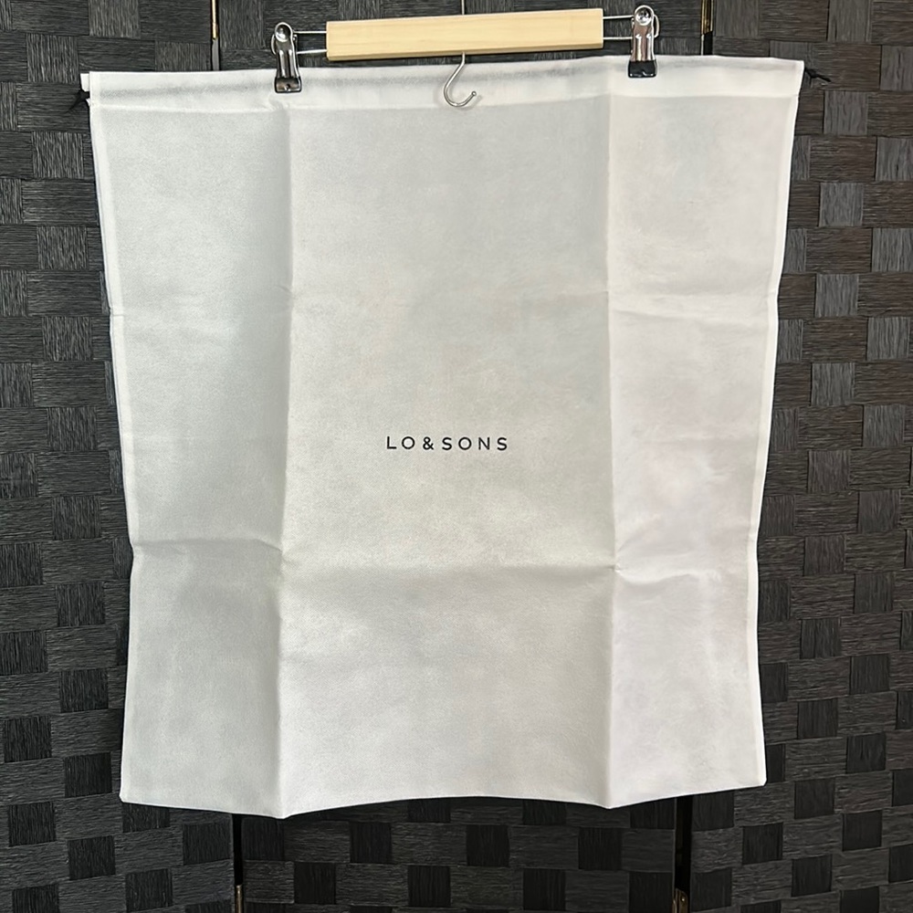 Lo & Sons White Dust Bag 23”x24.5”